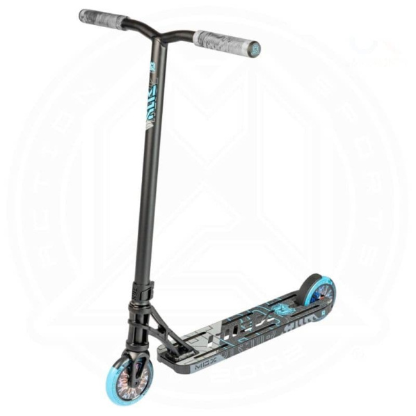 BOOSTER B18 Scooter PRO freestyle - BLANCO Y NEGRO