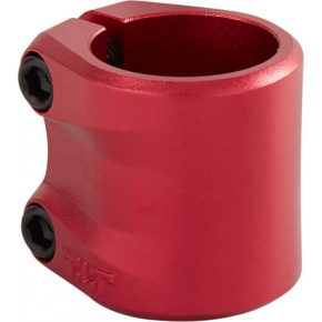 Inclinación roja esculpida