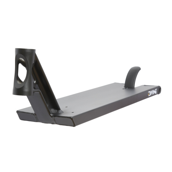 Tabla Divine Chaos Forged Street 6,5" 580 mm negra